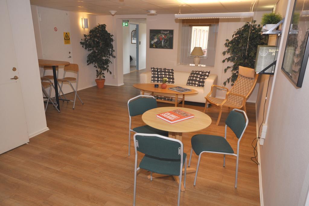 Brandbergens Vandrarhem Haninge Ngoại thất bức ảnh